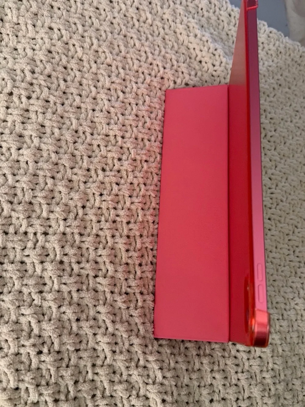 Apple 10th Gen in Pink - Slim Protective Case